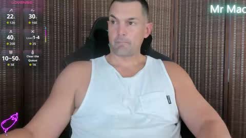 Snapshot of mr_mac69 chatting on 05/19/26, 08:59 Cam online show from 05/19/26, 08:59