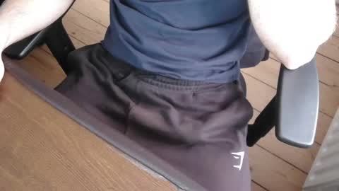 mr_magnum20 online show from 03/12/25, 10:59