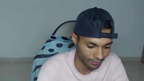 Snapshot of mr_max__ chatting on 11/28/25, 12:52 Max online show from 11/28/25, 12:52