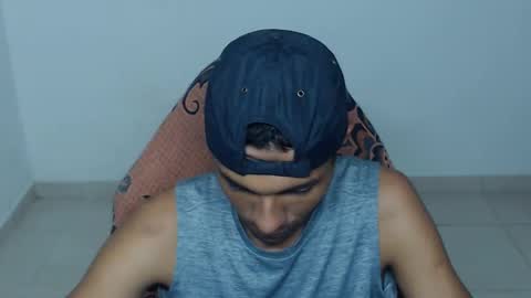 Snapshot of mr_max__ chatting on 01/17/26, 04:11 Max online show from 01/17/26, 04:11