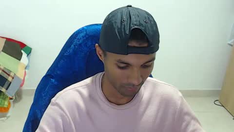 Snapshot of mr_max__ chatting on 02/17/26, 05:30 Max online show from 02/17/26, 05:30