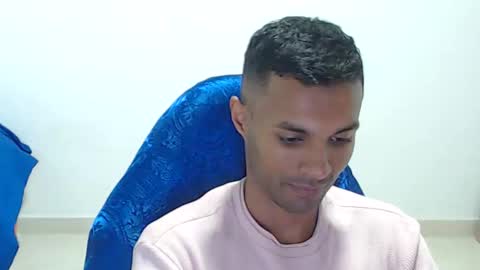 Snapshot of mr_max__ chatting on 02/23/26, 06:27 Max online show from 02/23/26, 06:27