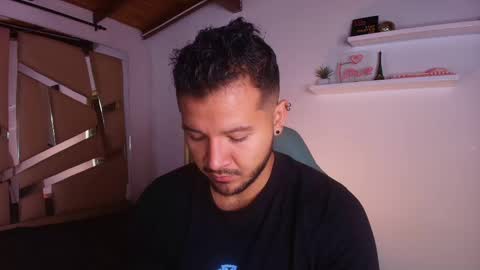 MIKEE online show from 09/09/25, 03:06