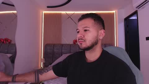 MIKEE online show from 02/25/26, 03:05