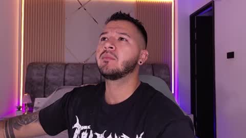 MIKEE online show from 06/23/26, 03:04
