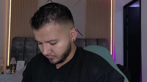 MIKEE online show from 07/02/26, 03:06