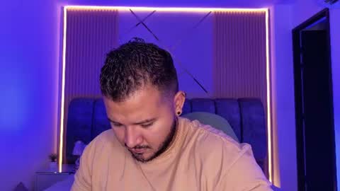 MIKEE online show from 07/31/26, 03:06