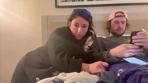 Snapshot of mr_mrs_glitter chatting on 02/21/26, 11:11 Mr Mrs Glitter online show from 02/21/26, 11:11