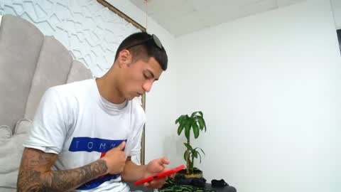 Mr Porn  online show from 05/07/26, 01:00