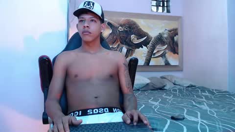 Snapshot of mr_stiven_ chatting on 02/18/25, 02:59 mr_stiven_ online show from 02/18/25, 02:59