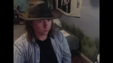 mr_strawberry online show from 03/03/26, 12:22