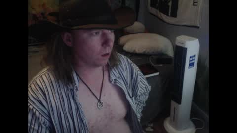 mr_strawberry online show from 04/03/26, 11:08