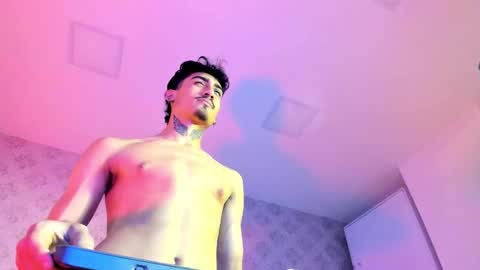 MR online show from 11/19/25, 02:55