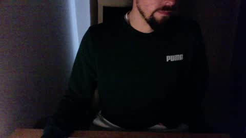 Snapshot of mr_teatime1989 chatting on 01/08/25, 03:07 the office guy online show from 01/08/25, 03:07