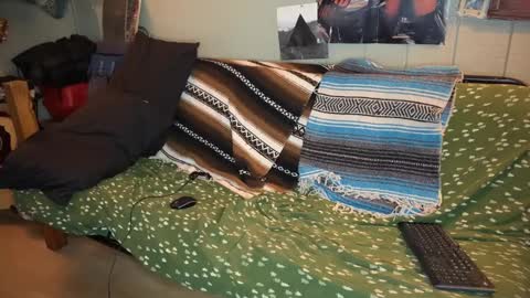 Valdor online show from 01/04/25, 02:56