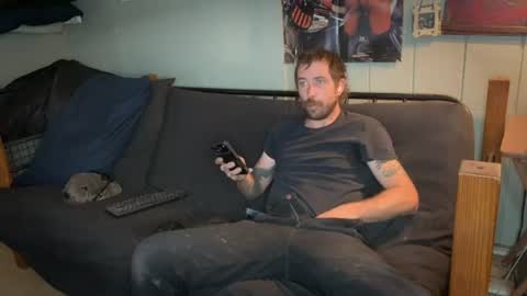Snapshot of mr_valdor chatting on 06/16/26, 04:09 Valdor online show from 06/16/26, 04:09