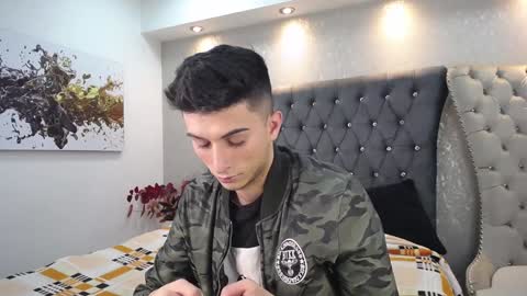 Snapshot of mr_williseo chatting on 01/26/25, 08:13 williseo online show from 01/26/25, 08:13