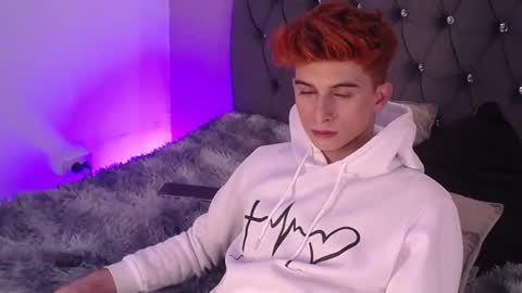 Snapshot of mr_williseo chatting on 11/07/25, 08:31 williseo online show from 11/07/25, 08:31