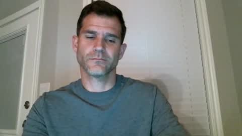 MrAsstastix online show from 11/22/25, 05:06