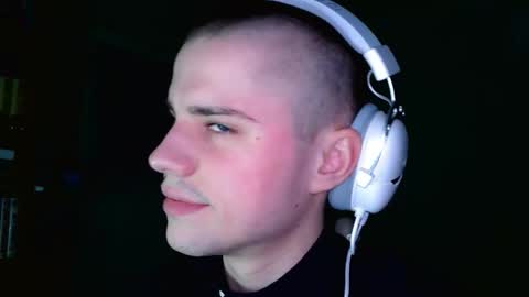 Snapshot of mrbepsik chatting on 02/14/26, 09:44 Mr Roman online show from 02/14/26, 09:44