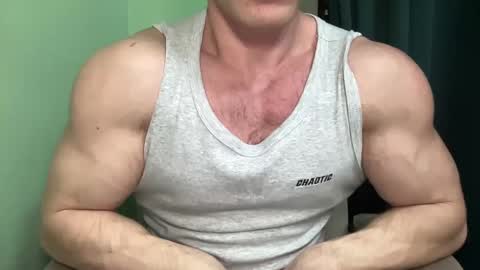Mrbiceps23 online show from 12/19/24, 08:02