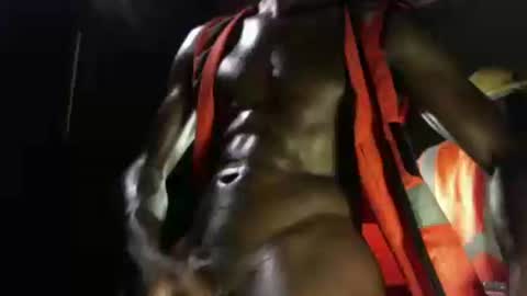 Snapshot of mrbigdiq chatting on 02/22/25, 10:31 MrBigDiQ1 online show from 02/22/25, 10:31