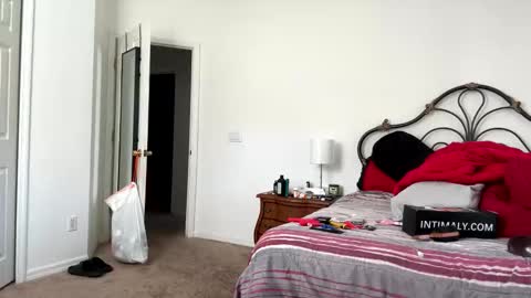 MrBigDThomas online show from 10/24/25, 01:29