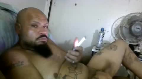 Snapshot of mrbiggs1077777 chatting on 11/16/25, 07:30 mrbiggs1077777 online show from 11/16/25, 07:30
