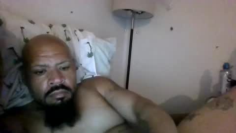 Snapshot of mrbiggs1077777 chatting on 11/17/25, 07:19 mrbiggs1077777 online show from 11/17/25, 07:19