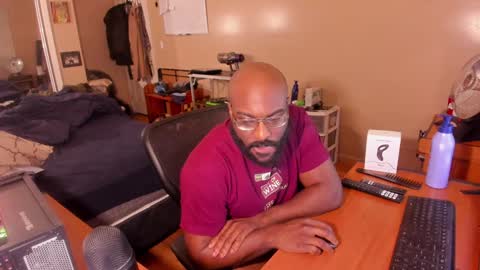 Chuck Daily online show from 01/06/25, 06:03