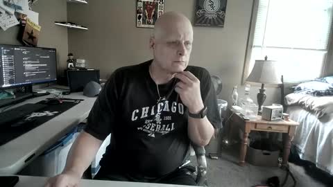 Snapshot of mrclean_55 chatting on 10/06/25, 03:53 MrClean55 online show from 10/06/25, 03:53