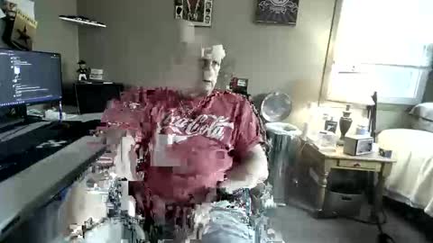 Snapshot of mrclean_55 chatting on 10/28/25, 07:38 MrClean55 online show from 10/28/25, 07:38