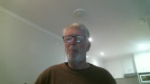 Snapshot of mrcreek1531 chatting on 05/24/26, 05:56 mrcreek1531 online show from 05/24/26, 05:56