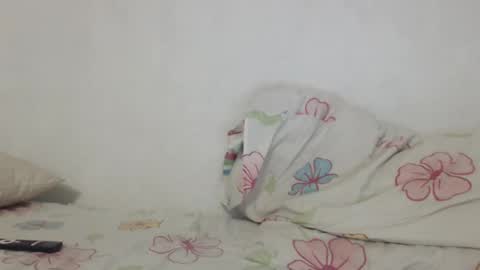 Snapshot of mrcum24 chatting on 12/29/24, 09:20 Will online show from 12/29/24, 09:20