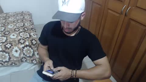 Snapshot of mrcum24 chatting on 01/16/25, 04:17 Will online show from 01/16/25, 04:17