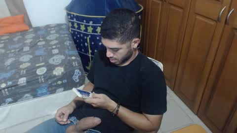 Snapshot of mrcum24 chatting on 02/06/25, 11:48 Will online show from 02/06/25, 11:48