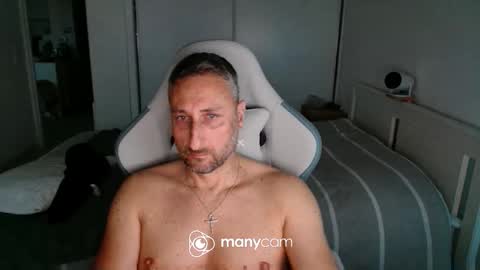Snapshot of mrdr000 chatting on 04/29/26, 06:47 mrdr000 online show from 04/29/26, 06:47