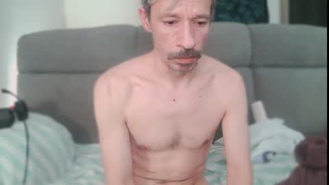 Snapshot of mreurope69 chatting on 02/15/25, 05:30 I am Hardy online show from 02/15/25, 05:30