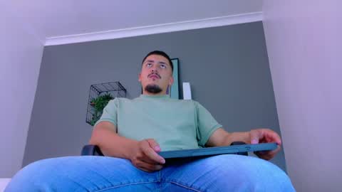 Mr Fox online show from 05/21/26, 07:54