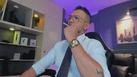 MrFrank. online show from 11/25/25, 11:54