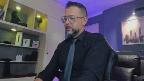 MrFrank. online show from 11/28/25, 12:19