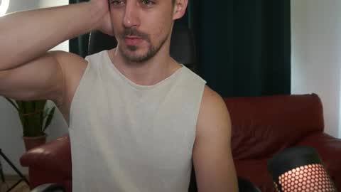 juan luis online show from 10/29/25, 08:16