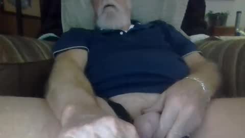 mrhollar online show from 04/21/26, 12:23