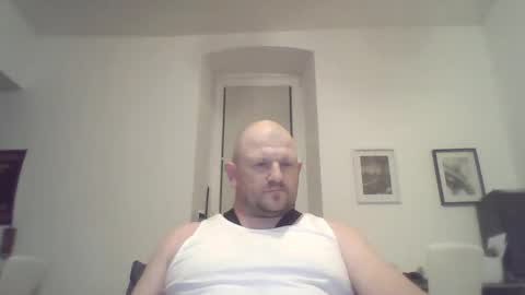 Snapshot of mrhotsex69 chatting on 04/30/26, 11:20 mrhotsex69 online show from 04/30/26, 11:20