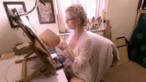Snapshot of mrjandmrsj2014 chatting on 10/16/25, 04:08 Mr  Mrs J online show from 10/16/25, 04:08
