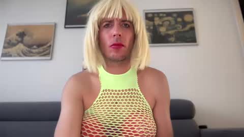 TaleOfLaura online show from 01/20/25, 08:19