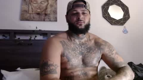 mrnineinch1995 online show from 04/23/26, 02:35