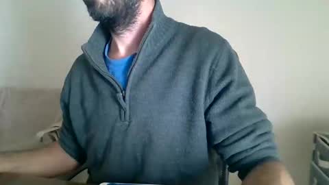 Snapshot of mrralph__90 chatting on 10/13/25, 02:06 Mrralph online show from 10/13/25, 02:06