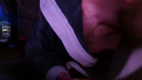 Snapshot of mrrogu3 chatting on 02/22/26, 09:24 MrRogue online show from 02/22/26, 09:24