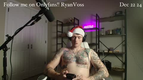 Snapshot of mrryanvoss chatting on 12/22/24, 09:42 Mr Ryan Voss online show from 12/22/24, 09:42